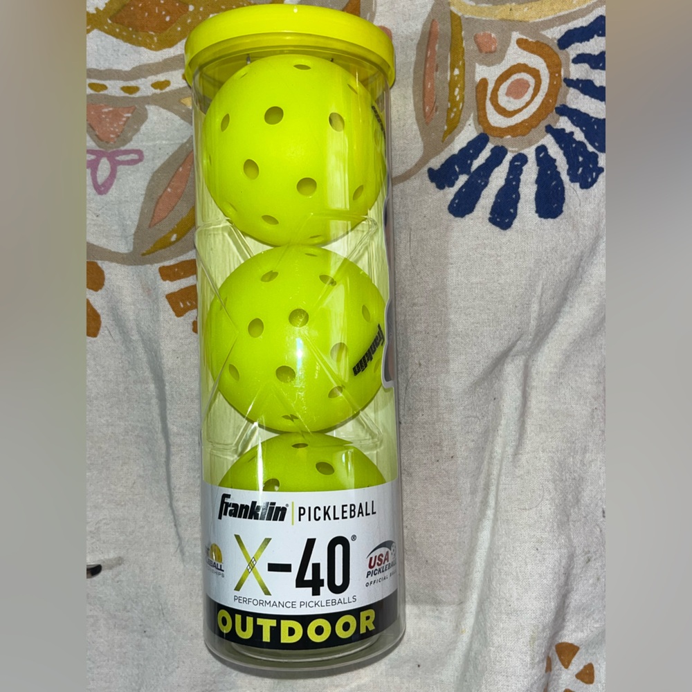 Franklin X-40 Yellow Outdoor Pickleballs 3 Count NEW NWT
